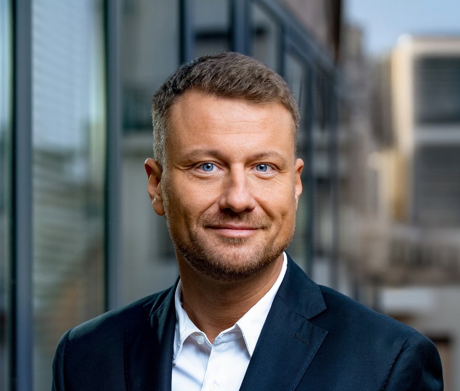 Tomas Surka